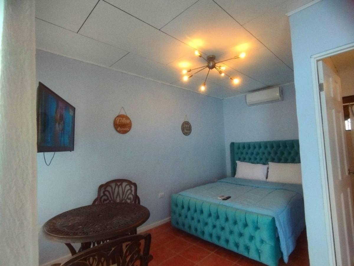 Hotel Mono Azul Quepos Εξωτερικό φωτογραφία