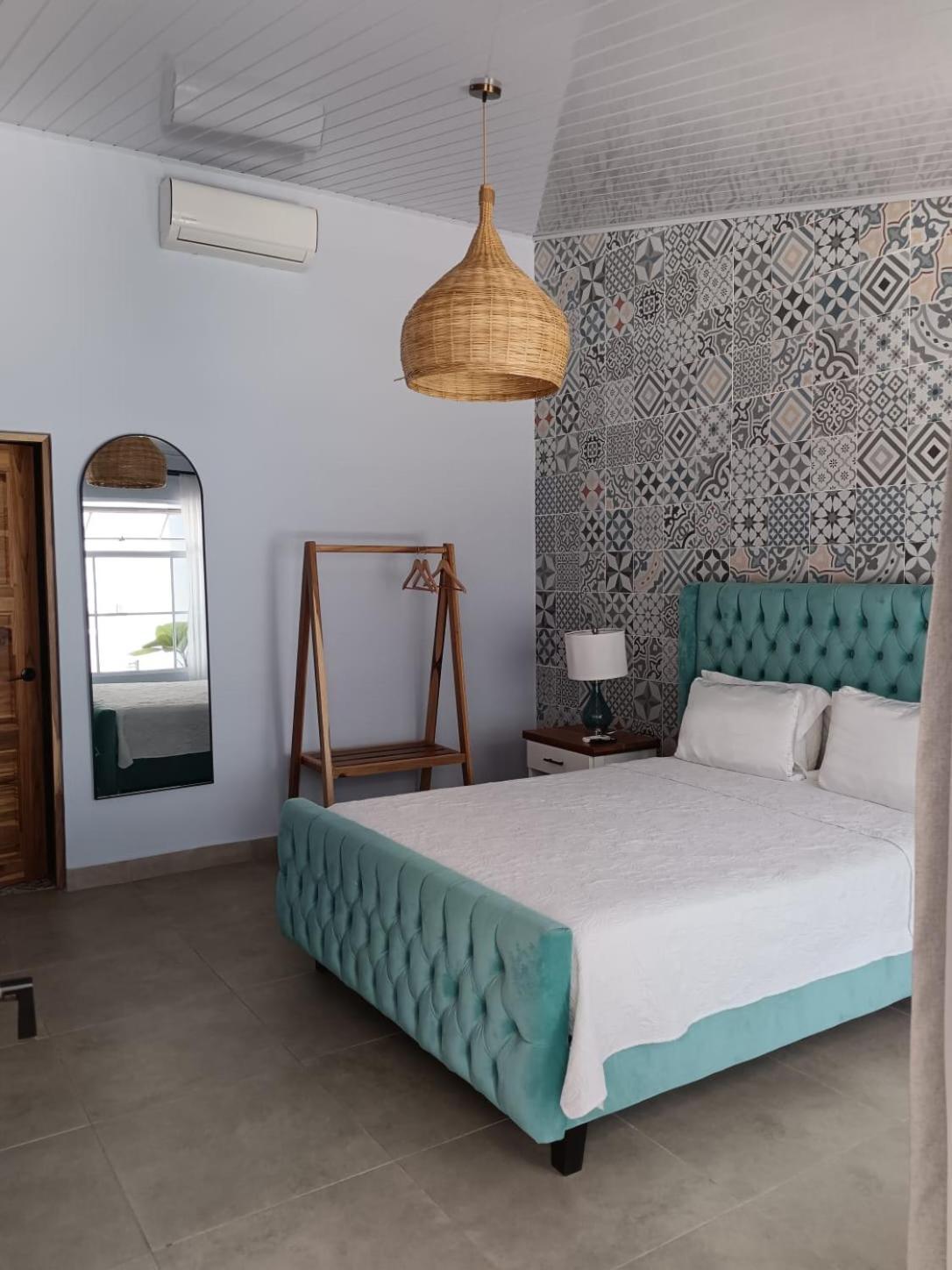 Hotel Mono Azul Quepos Εξωτερικό φωτογραφία